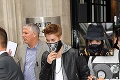 Justin Bieber sa maskuje ako Jacko! K jeho umeniu má však ďaleko