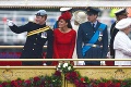 Oslavná plavba Alžbety II.: Sexy Kate v ohnivej červenej!