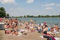 Teplota sa šplhala k 39°C: Trópy vyzliekali Slovenky aj z plaviek!