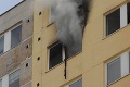 V bratislavskej Petržalke horel byt, 3 ľudia skončili v nemocnici!