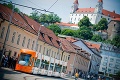 V Bratislave vás zvezie klimatizovaná električka, na tri týždne zdarma