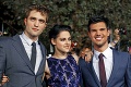 Veľkolepá premiéra Twilightu: Kristen prišla v teniskách