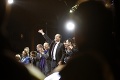 Adieu, Sarkozy! Európa víta Hollandea, kritici tvrdia, že nevyhral
