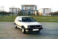 Kuriózna aukcia v Nemecku: Merkelovej 22-ročné auto v dražbe!