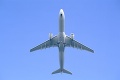Rakúsky Boeing 767 sa musel krátko po štarte vrátiť na letisko