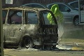 V Trnave zhorelo auto s kyselinou dusičnou, šoférovi hrozí obvinenie!