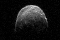 Zem opäť tesne minie asteroid, bude k nám bližšie ako družice