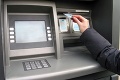 Na bankomat v Košiciach niekto nainštaloval snímač PIN kódov!