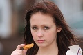 Dievča 15 rokov jedlo len kuracie nugetky: Skolabovalo a takmer zomrelo