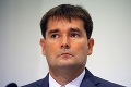 Minister financií Mikloš: Štátnych tajomníkov odmenil po 1700 eur!