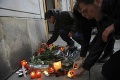 Česko v slzách: Za Havla († 75) horeli tisíce sviečok a štrngali kľúče