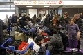 Všetky lety z Lyonu sú zrušené! Tisíce pasažierov uviazlo
