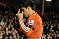 F**k you! Suárez má ďalší problém, fanúšikom ukázal prostredník
