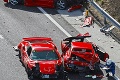 Najdrahšia zrážka športiakov: Ferrari na kašu, Toyota zostala celá!