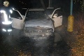 V noci horel Seat Cordoba, polícia pátra po podpaľačovi