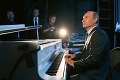 Vladimir Putin so zubárskou vŕtačkou: Pacient skoro omdlel od strachu