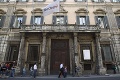 Banka UniCredit sa topí v strate, bude prepúšťať aj na Slovensku?