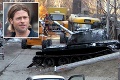 Veľké hračky pre veľkých chlapcov: Brad Pitt si kúpil starý sovietsky tank