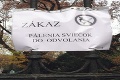 Zákaz na bratislavských cintorínoch: Za pálenie sviečok hrozí pokuta!