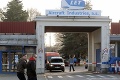 Masaker v českej továrni: Muž zastrelil dvoch ľudí, potom aj seba