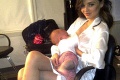 Čerstvá mamina Miranda Kerr: Počas fotenia stihla aj dojčiť!