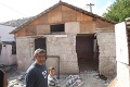 Oskar z Malaciek: Rómovia mi obliehajú dom už z dvoch strán!