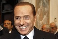 Berlusconiho recept na krízu: Poďme na bunga-bunga párty!
