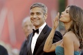 Lámač sŕdc Clooney a Elisabetta sa definitívne rozišli: Toto telo je single!