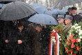 Rok po páde poľského špeciálu: Obete si uctili stovky ľudí