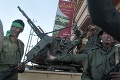 Povstalci v Líbyi prehrávajú, Kaddáfí berie jedno mesto za druhým