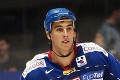 Slovák Jurčina v NHL je zranený: NY Islanders už majú za neho náhradu!