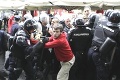 Protesty prišli do Európy: V Sbrsku i v Taliansku pochodujú proti vláde