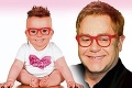 Prvá podobizeň Eltonovho syna: Bude Zachary vyzerať takto?