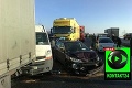 Hromadná havária v Poľsku: Na diaľnici sa zrazilo až 40 áut!