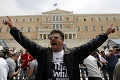 Zadlžení Gréci schválili úsporný rozpočet, kedy začnú opäť protestovať?