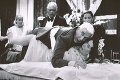 Zomrel herec Leslie Nielsen († 84), známy z filmov Bláznivá strela