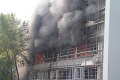 Výbuch v bratislavskej SAV! Hasiči už majú požiar pod kontrolou