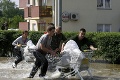 Povodne v Poľsku majú 12 obetí, Vroclav zaliala voda