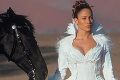 Jennifer Lopez: Mama roka 2008!