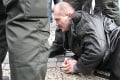 VIDEO: Pochod nacionalistov zrušili, Kotlebu zatkli!