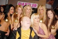 Kráľ tvrdého sexu Larry Flynt: Chce miliardy na porno!