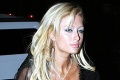 Paris Hilton: Tieto prsia si nepamätám