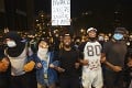 Predčasné zmiernenie po násilných protestoch: Starosta New Yorku zrušil zákaz vychádzania