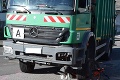 Nehoda na Hornej Nitre: Po zrážke s nákladným autom sa ťažko zranil cyklista