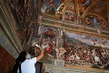 Vo Vatikáne znovu otvorili Sixtínsku kaplnku, záujem turistov bol enormný