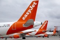 Dopad koronakrízy: Aerolinky easyJet prepúšťajú až 30% zamestnancov a znížia počet lietadiel