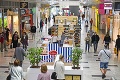 Slováci si užili prvý deň otvorenia obchodných centier: Čo sme si kúpili ako prvé!