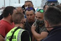 Nával na hraniciach: Na situáciu dohliada polícia aj antikonfliktný tím, FOTKY hovoria za všetko