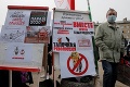 V Bielorusku vyšli do ulíc stovky ľudí: Protestovali proti Lukašenkovým plánom