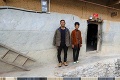 V Číne presťahovali celú dedinu: Ľudia zvyknutí na chatrče sa ocitli v bytoch